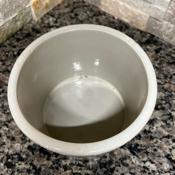 Haberdashery small vintage crock butter crock - Picture 5 of 11